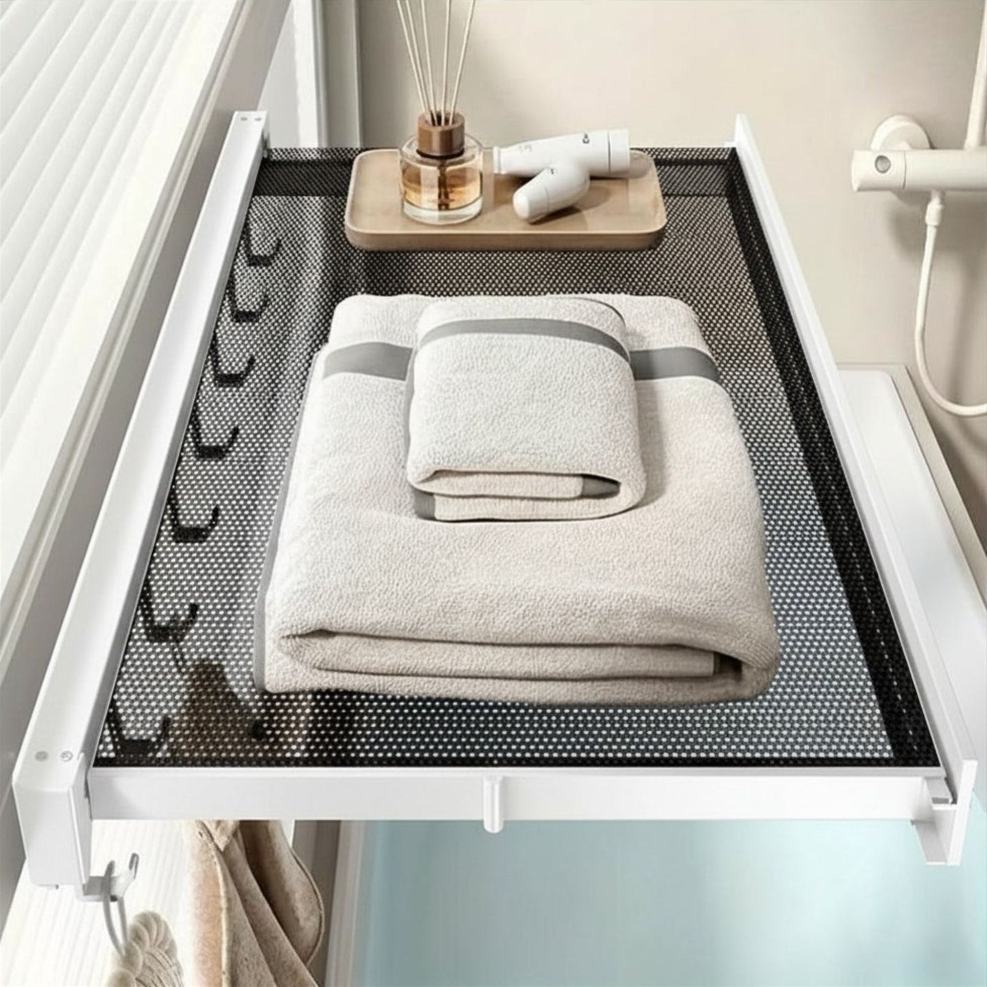 Wall-Mounted Folding Drying Rack – Compact Space-Saving Laundry Rail (White)