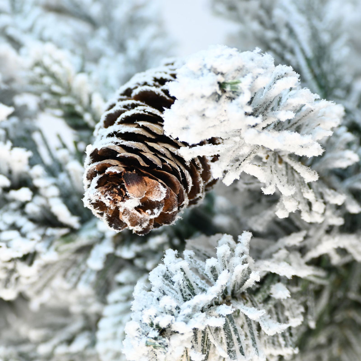 3FT Pre-lit Potted Snow Flocked Christmas Tree Mini Small Artificial Xmas Tree & 50 Lights and 365 PE&PVC Branch Tips for Front Door, Porch