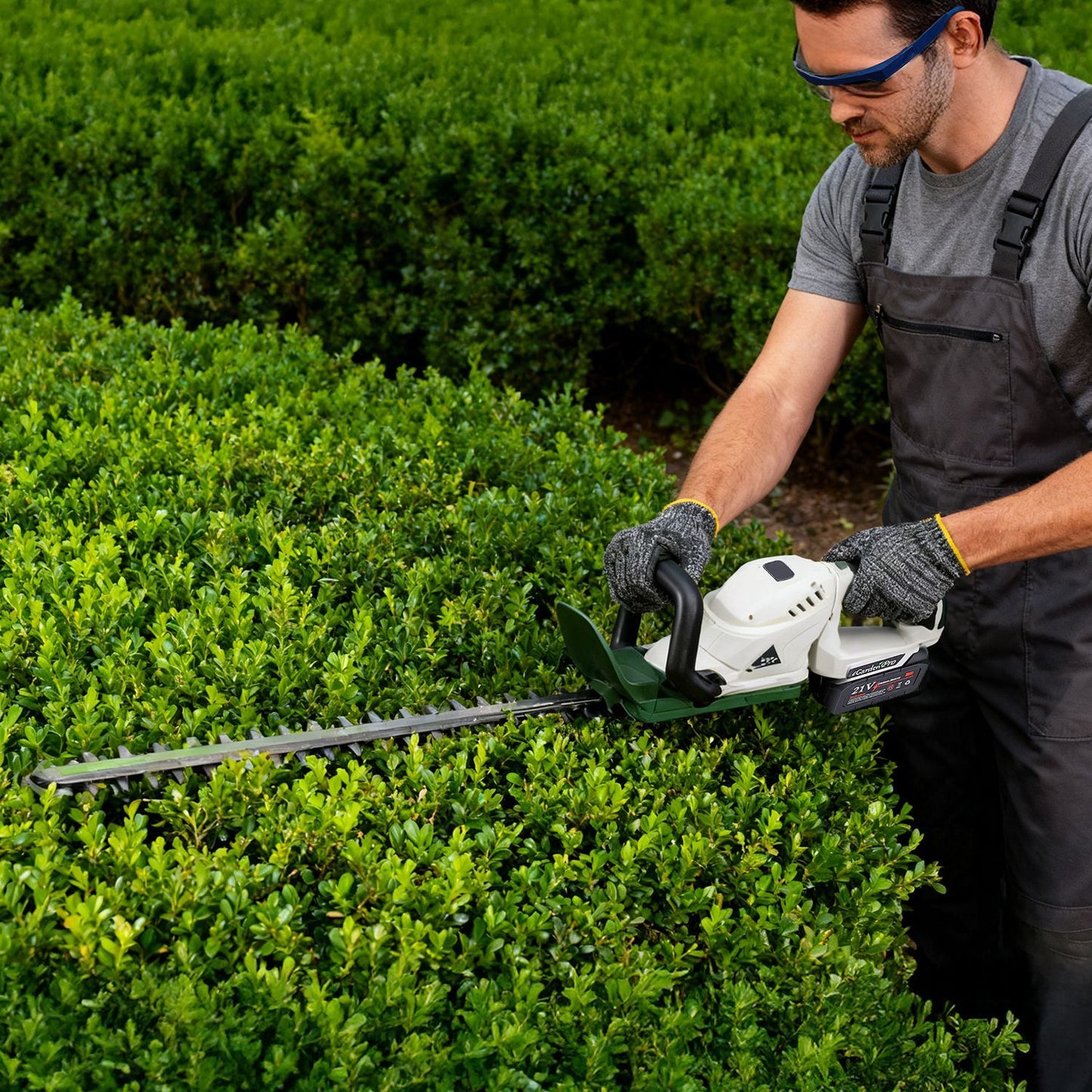Cordless Hedge Trimmer, 0.6 in Cutting Capacity, Adjustable Handle, Rechargeable 2600mAh