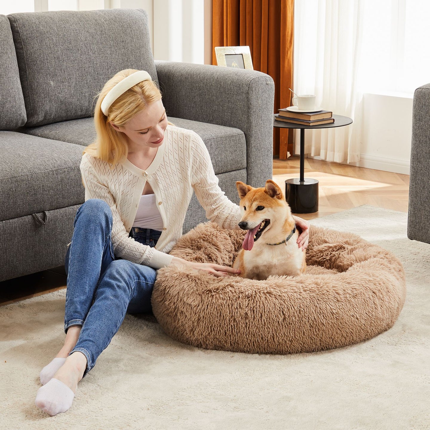 24 Inch Anti-Slip Round Fluffy Plush Faux Fur Cat Bed, Fits up to 25 lbs Pets