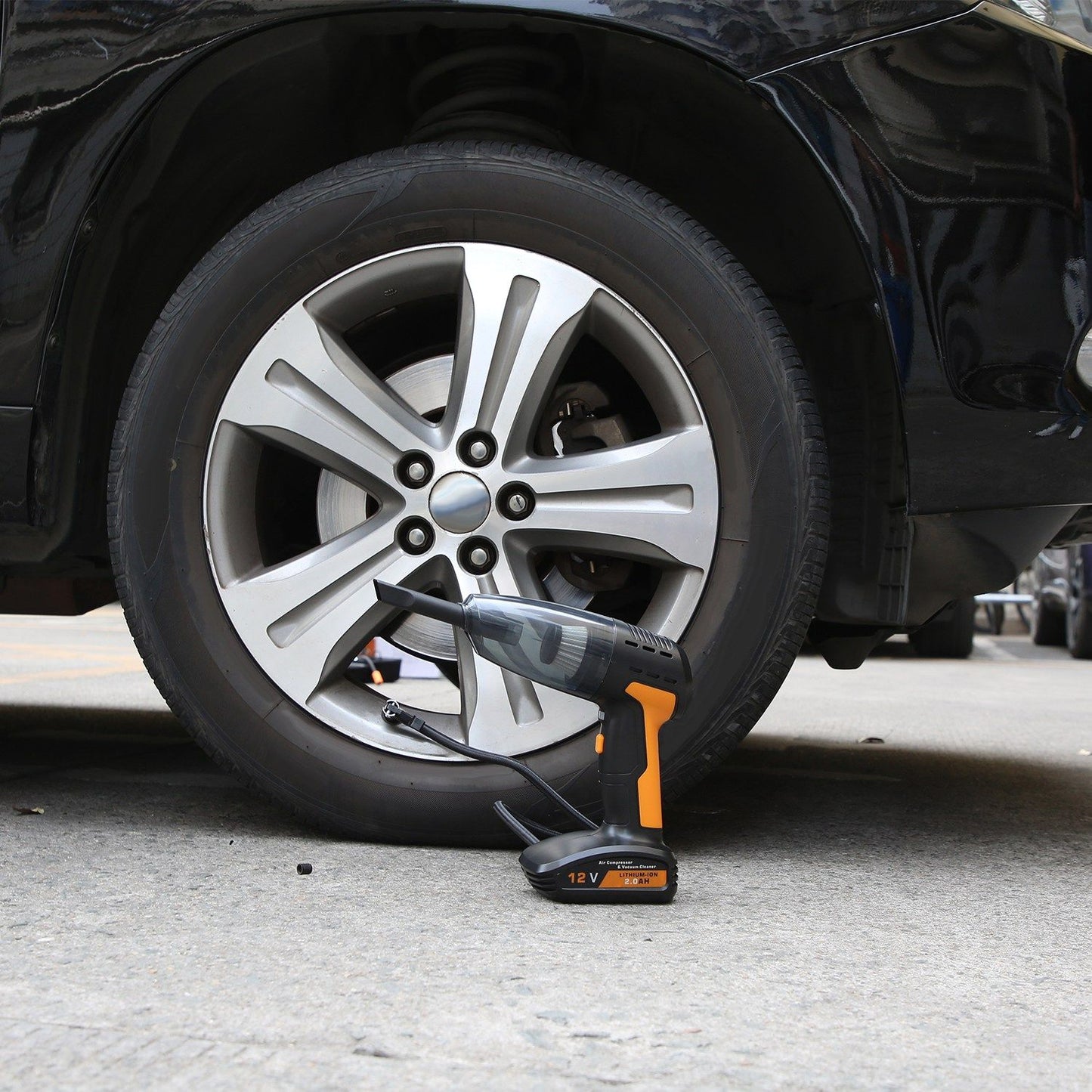 4-in-1 Cordless Car Vacuum & 150PSI Portable Tire Inflator