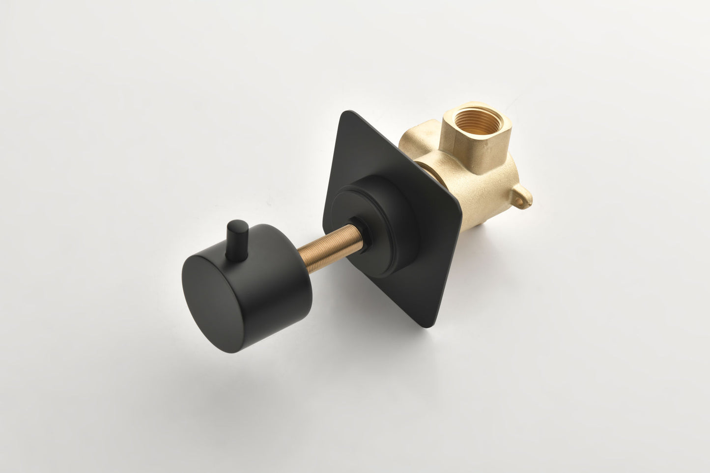 Master Shower Volume Control
Adjustable brass handle valve body, 1 piece