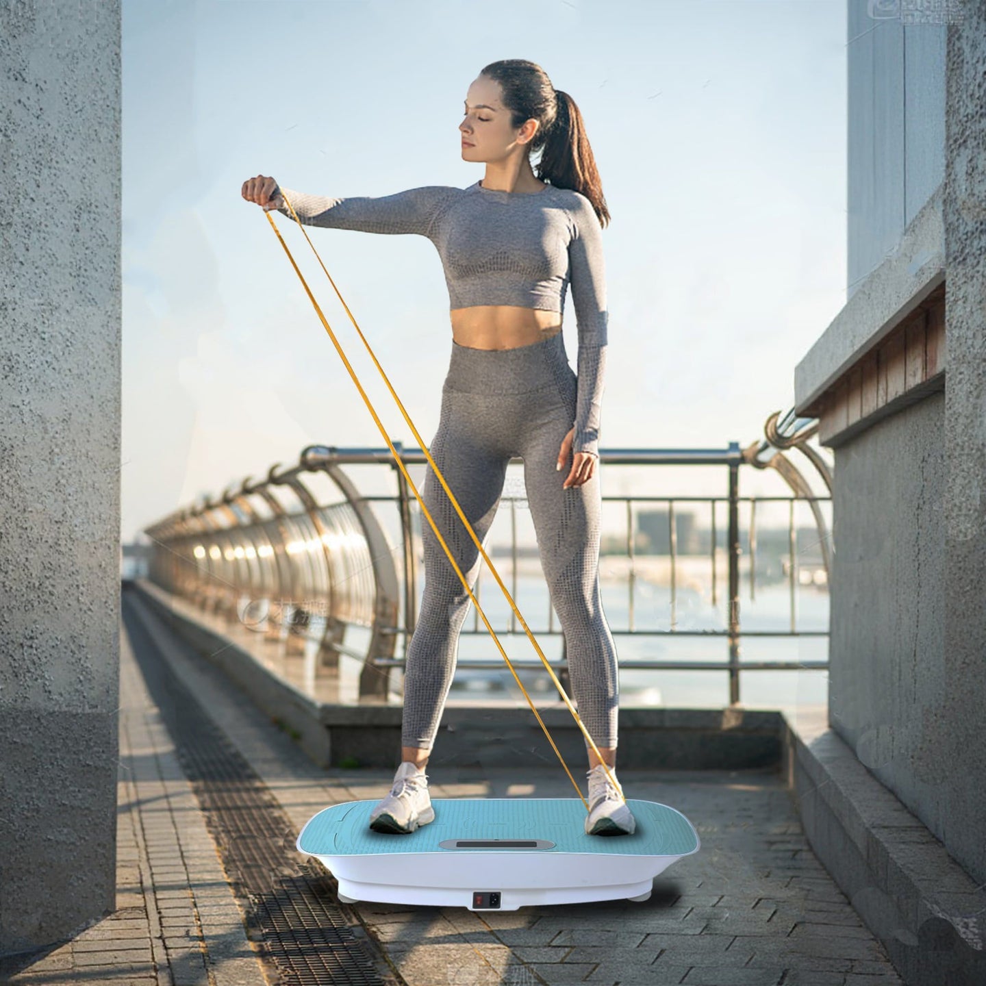 Crazy Fitness Vibration Platform: 10-Speed Smart Body Shaker & Fat Burner - Blue
